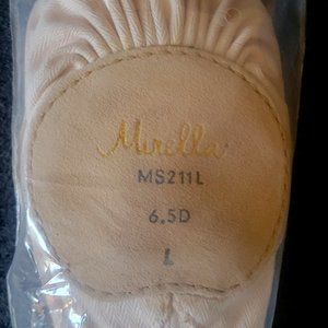 Mirella Pink Ballet Shoe Women's 6.5 D